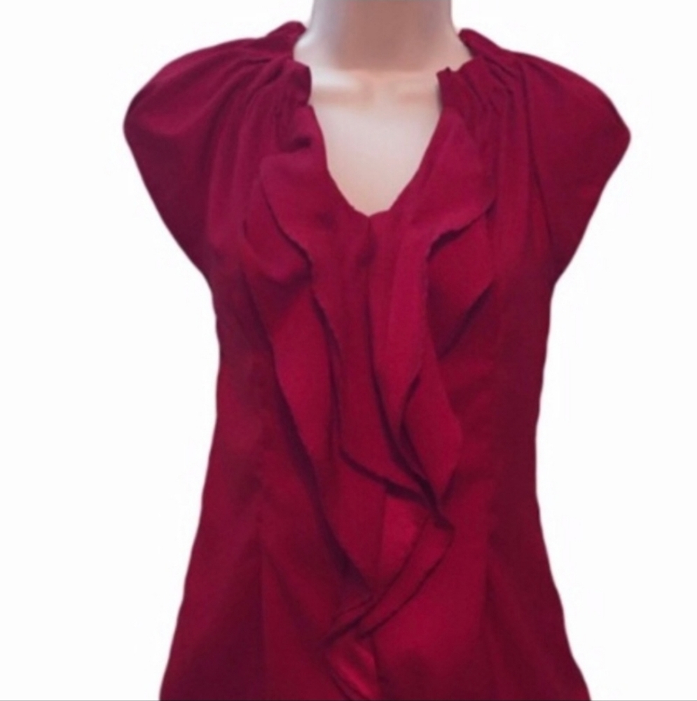 Express ruffle front pleated blouse red sz medium
